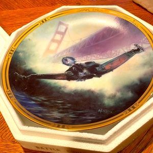 The Hamilton Collection. Triumphant Return Plate Collection